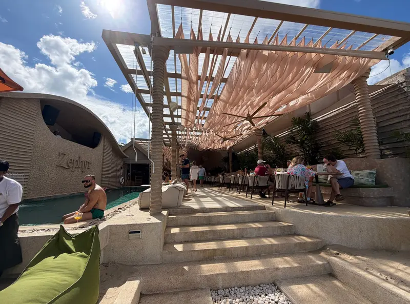 Zephyr Beach Club — новое место на Ламае, куда хочется вернуться — фото 4