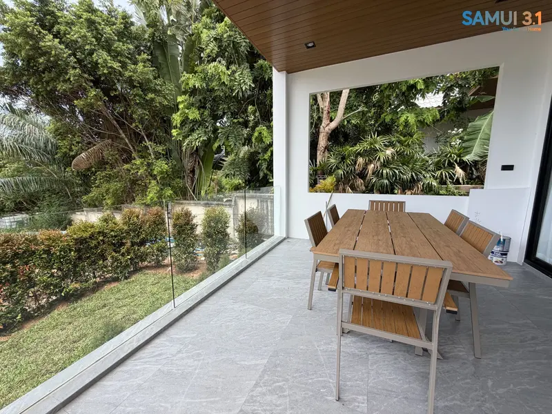 Two-bedroom villa with a swimming pool