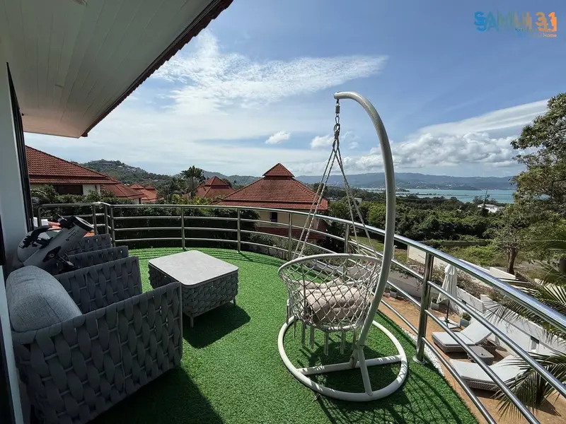 Villa with Four Bedrooms