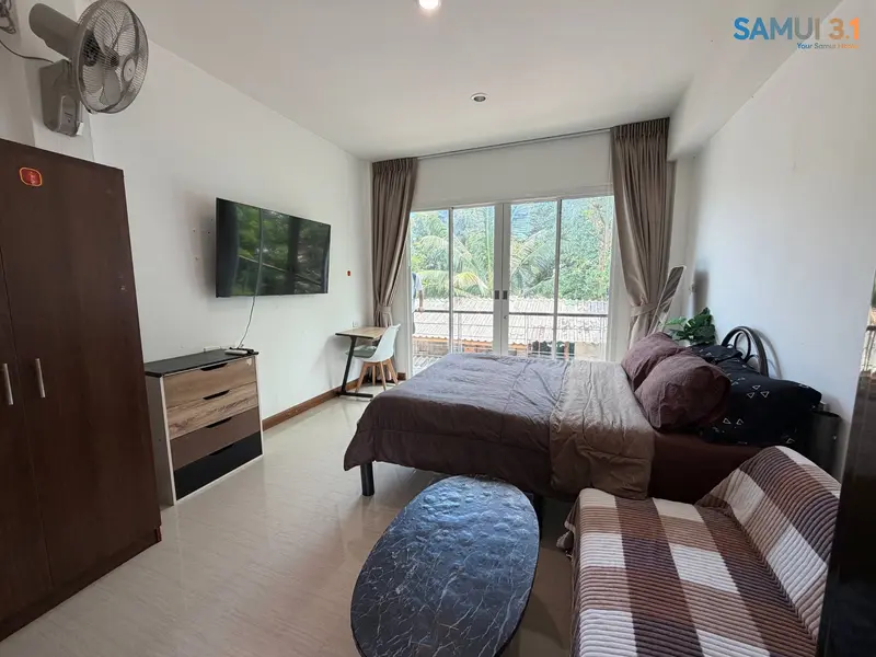 One-bedroom studio