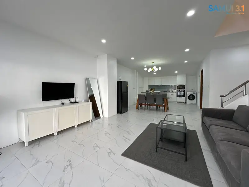 Maenam Townhouse