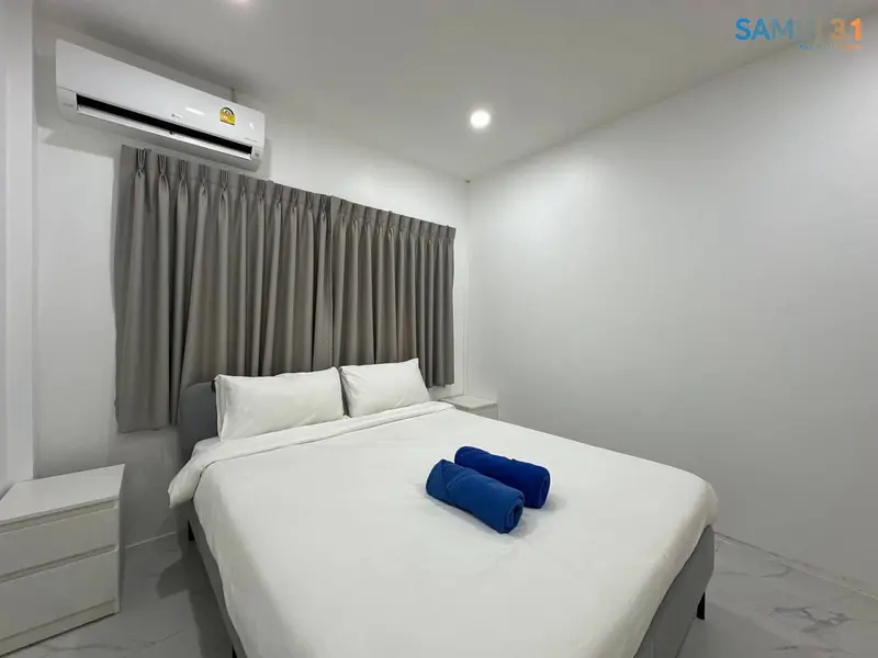 Maenam Townhouse