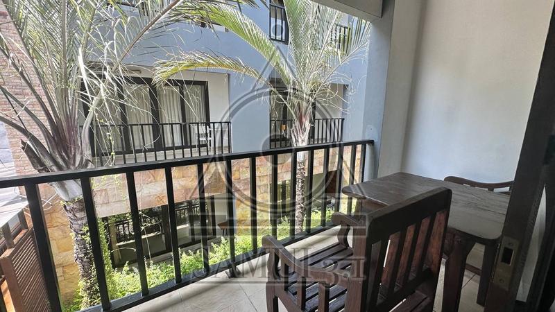 One bedroom apartments