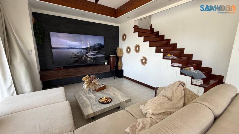 Villa with Four Bedrooms