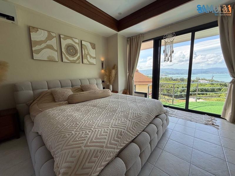 Villa with Four Bedrooms