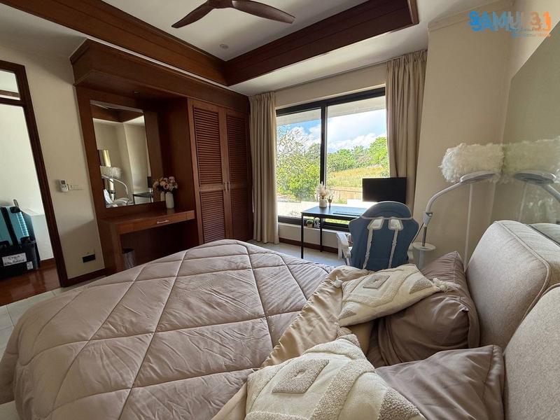 Villa with Four Bedrooms