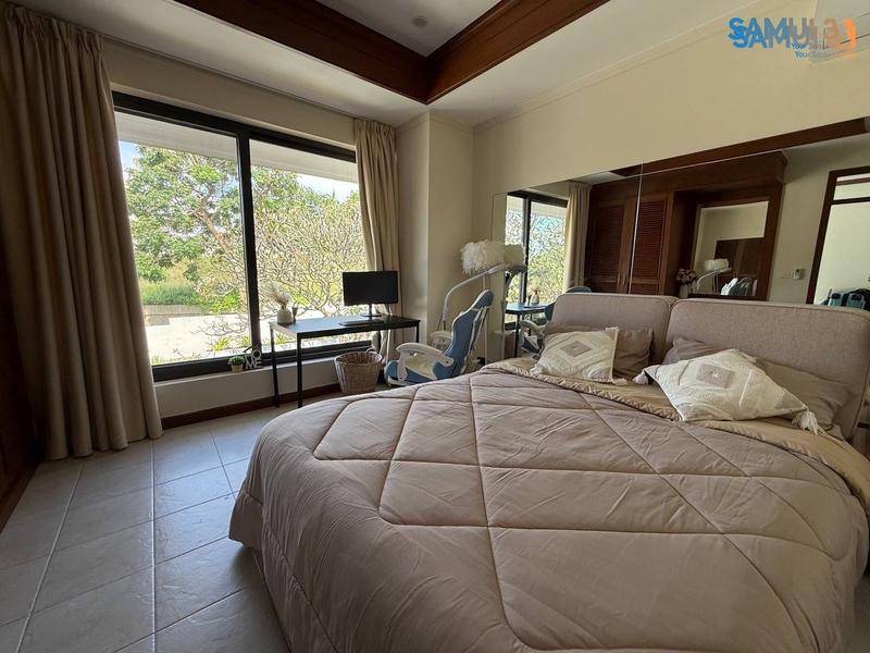 Villa with Four Bedrooms