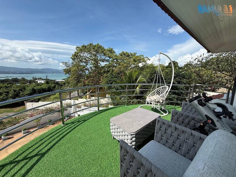 Villa with Four Bedrooms