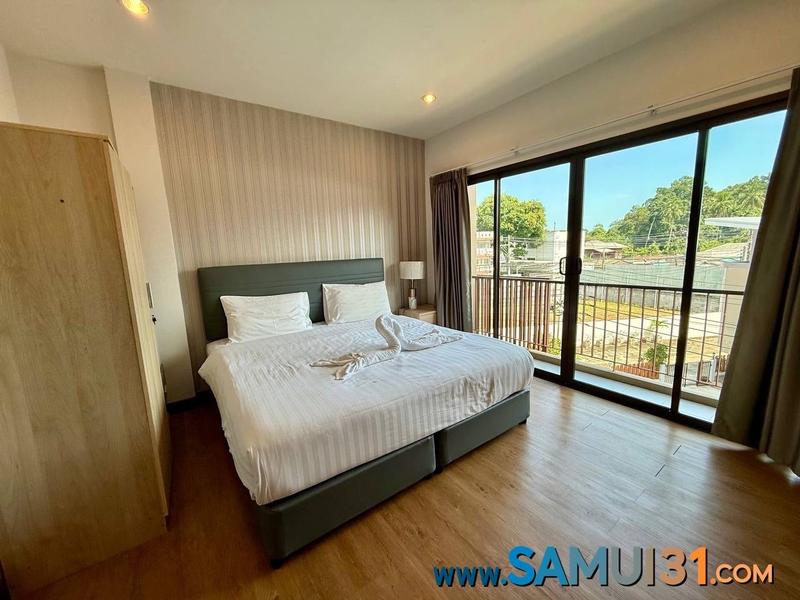 Three-Bedroom Townhouse